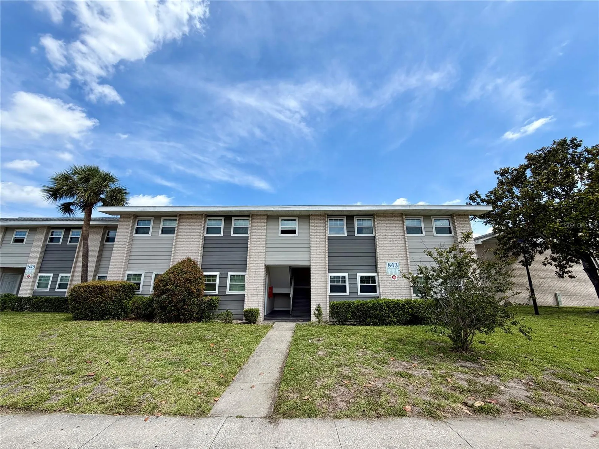 843 Sky Lake Circle Orlando FL 32809