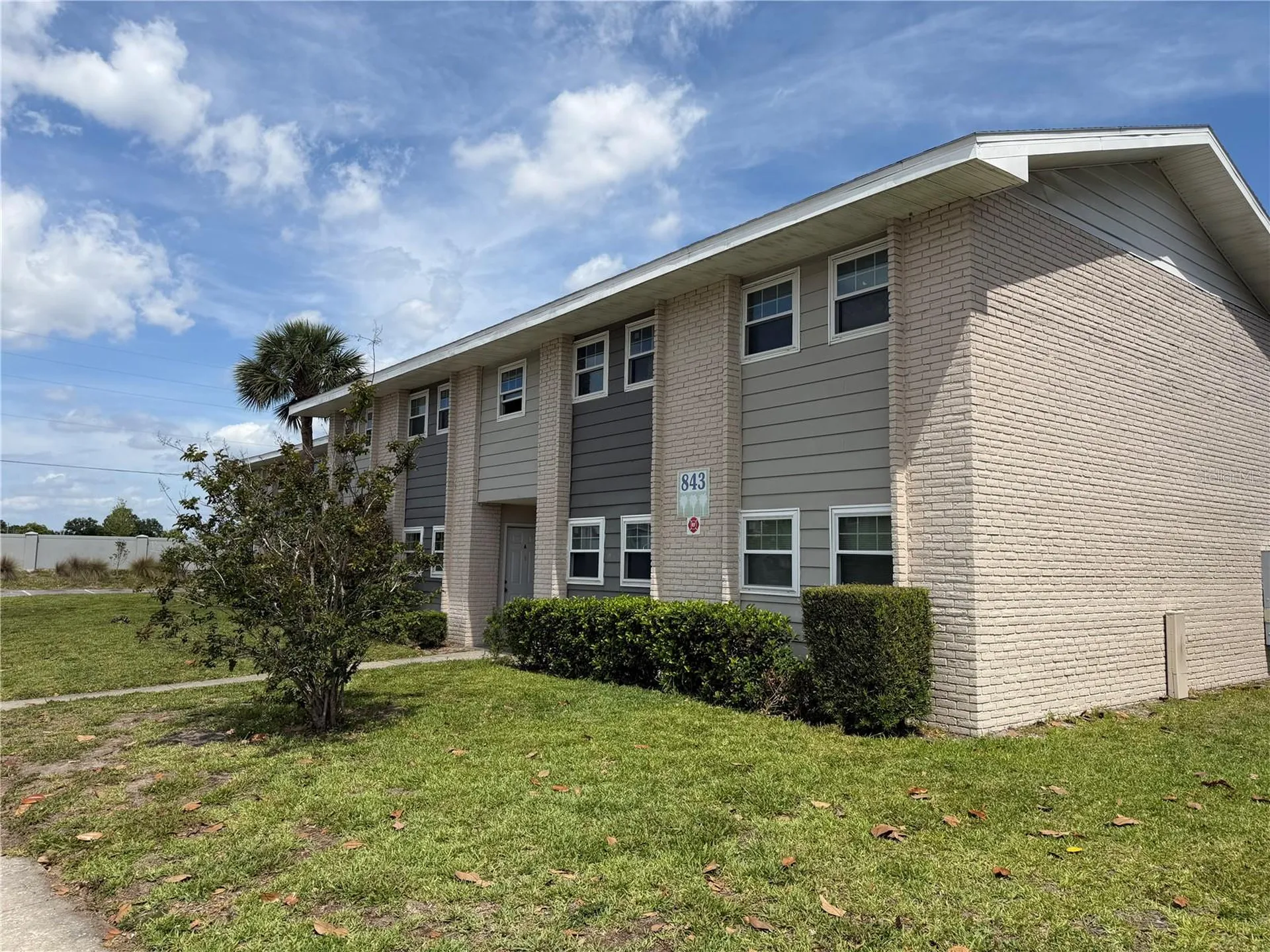 843 Sky Lake Circle Orlando FL 32809