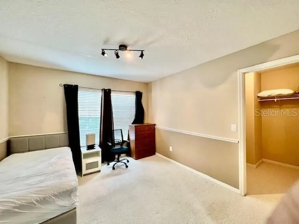 1565 The Oaks Boulevard Kissimmee FL 34746