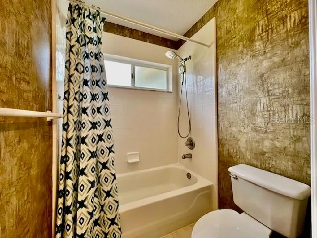 1565 The Oaks Boulevard Kissimmee FL 34746