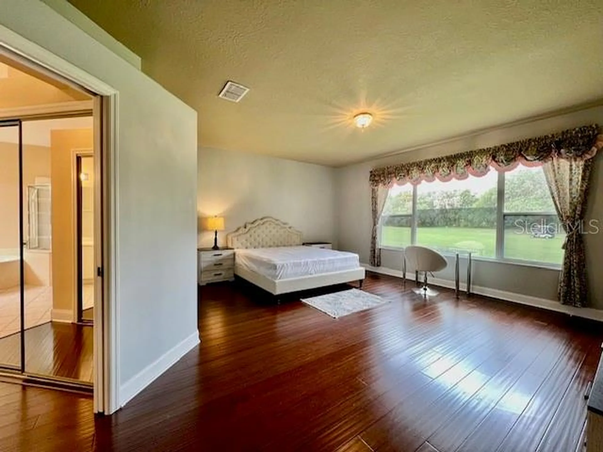 1565 The Oaks Boulevard Kissimmee FL 34746