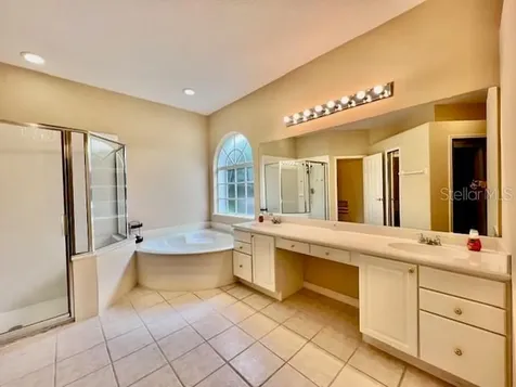 1565 The Oaks Boulevard Kissimmee FL 34746