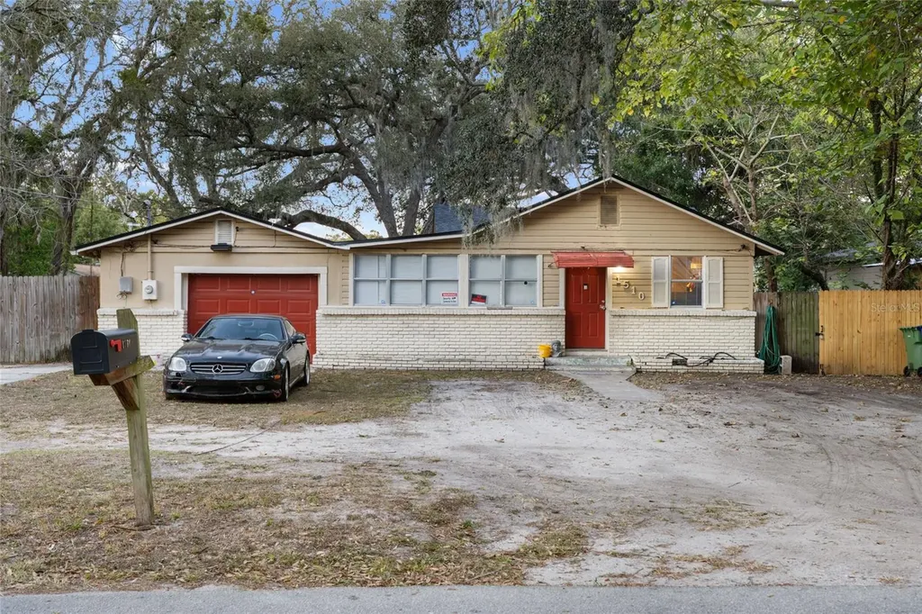 1510 E 99th Avenue Tampa FL 33612