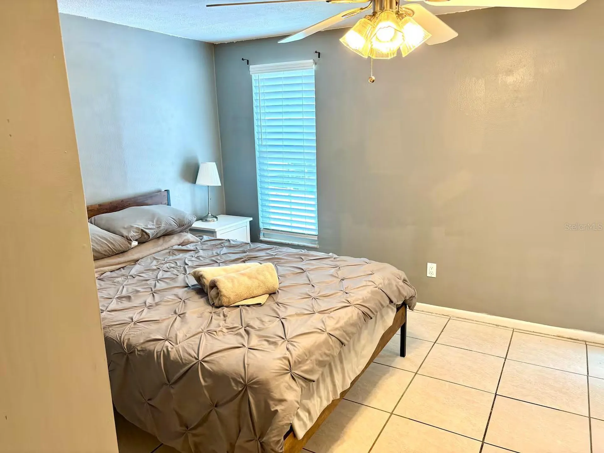 16513 Silverhill Drive Tampa FL 33624