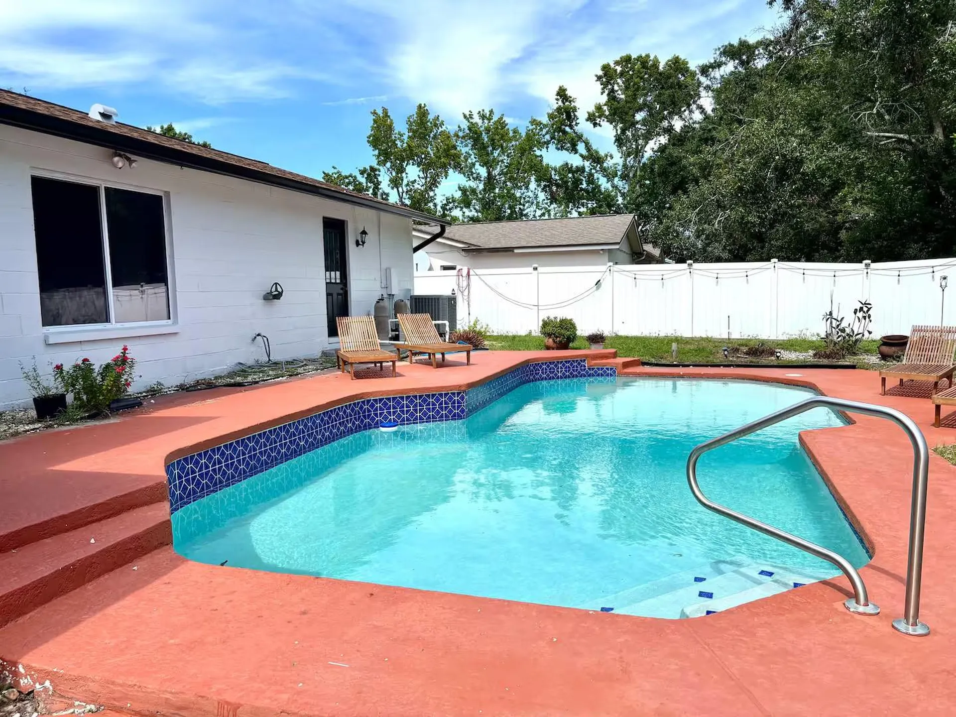 16513 Silverhill Drive Tampa FL 33624