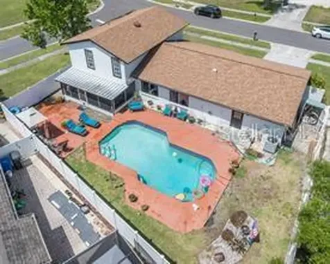 16513 Silverhill Drive Tampa FL 33624
