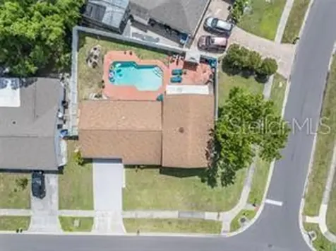 16513 Silverhill Drive Tampa FL 33624