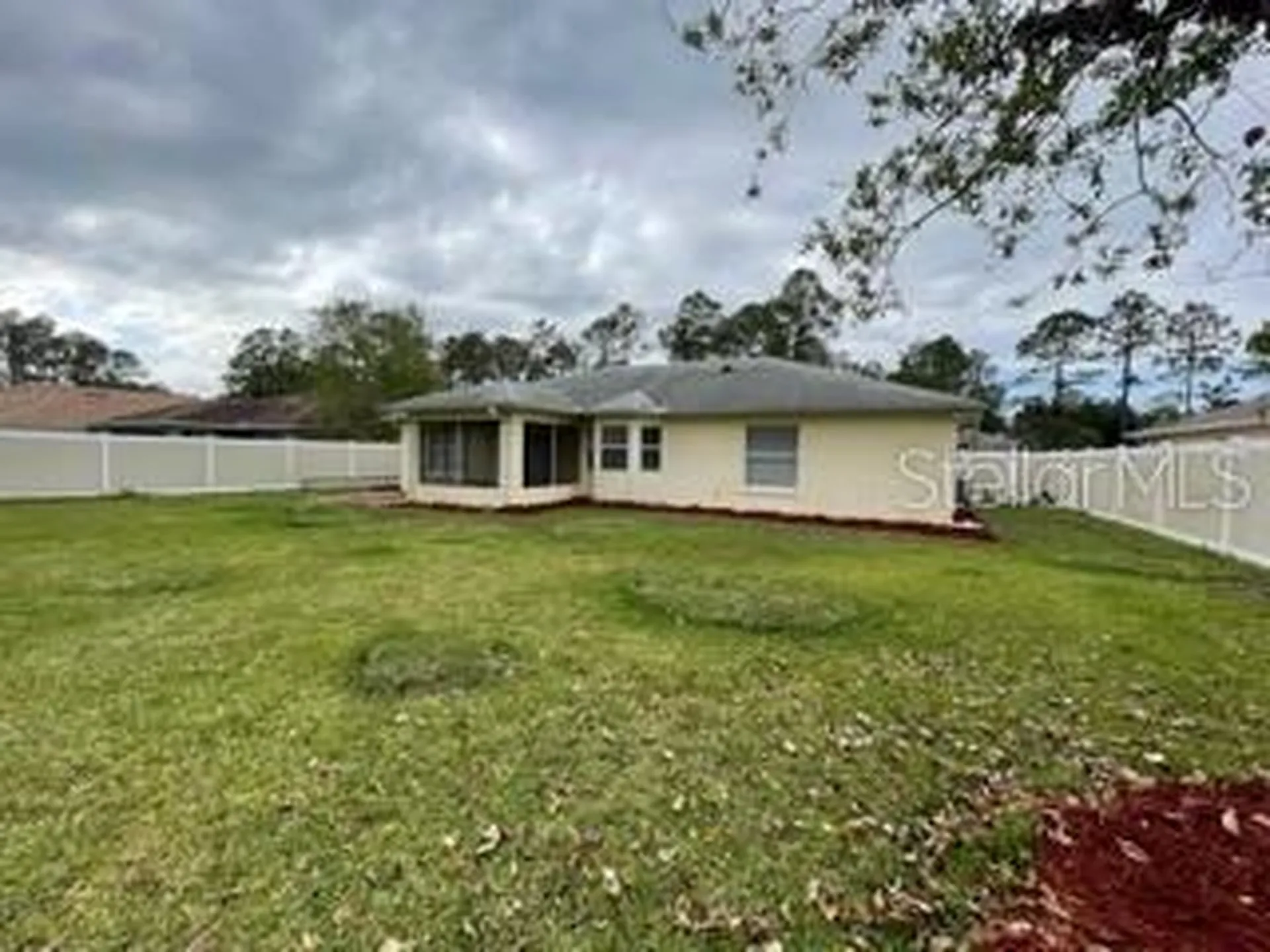 45 Renworth Lane Palm Coast FL 32164
