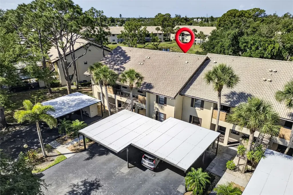 360 Three Lakes Lane Venice FL 34285