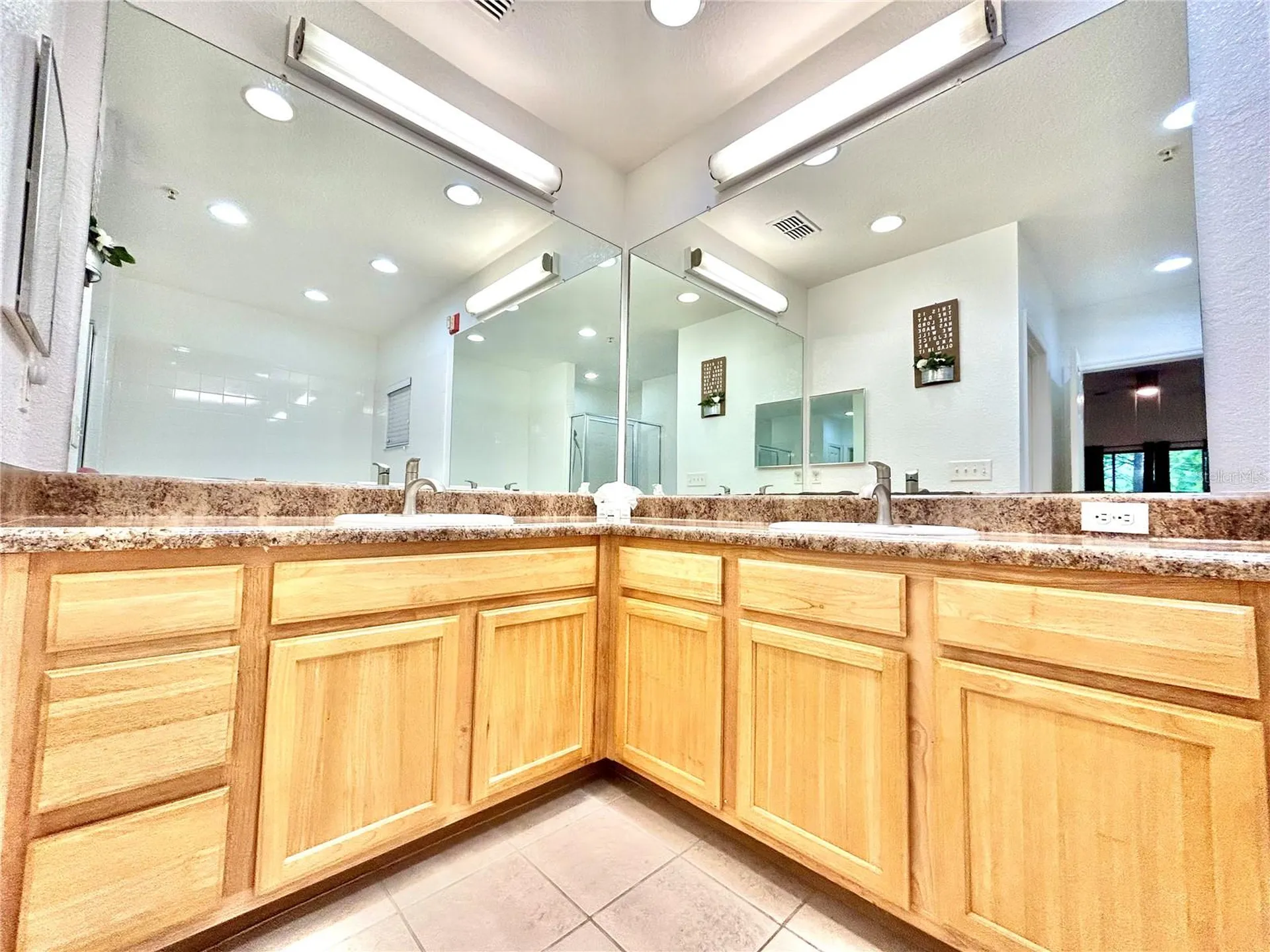 9055 Treasure Trove Lane Kissimmee FL 34747