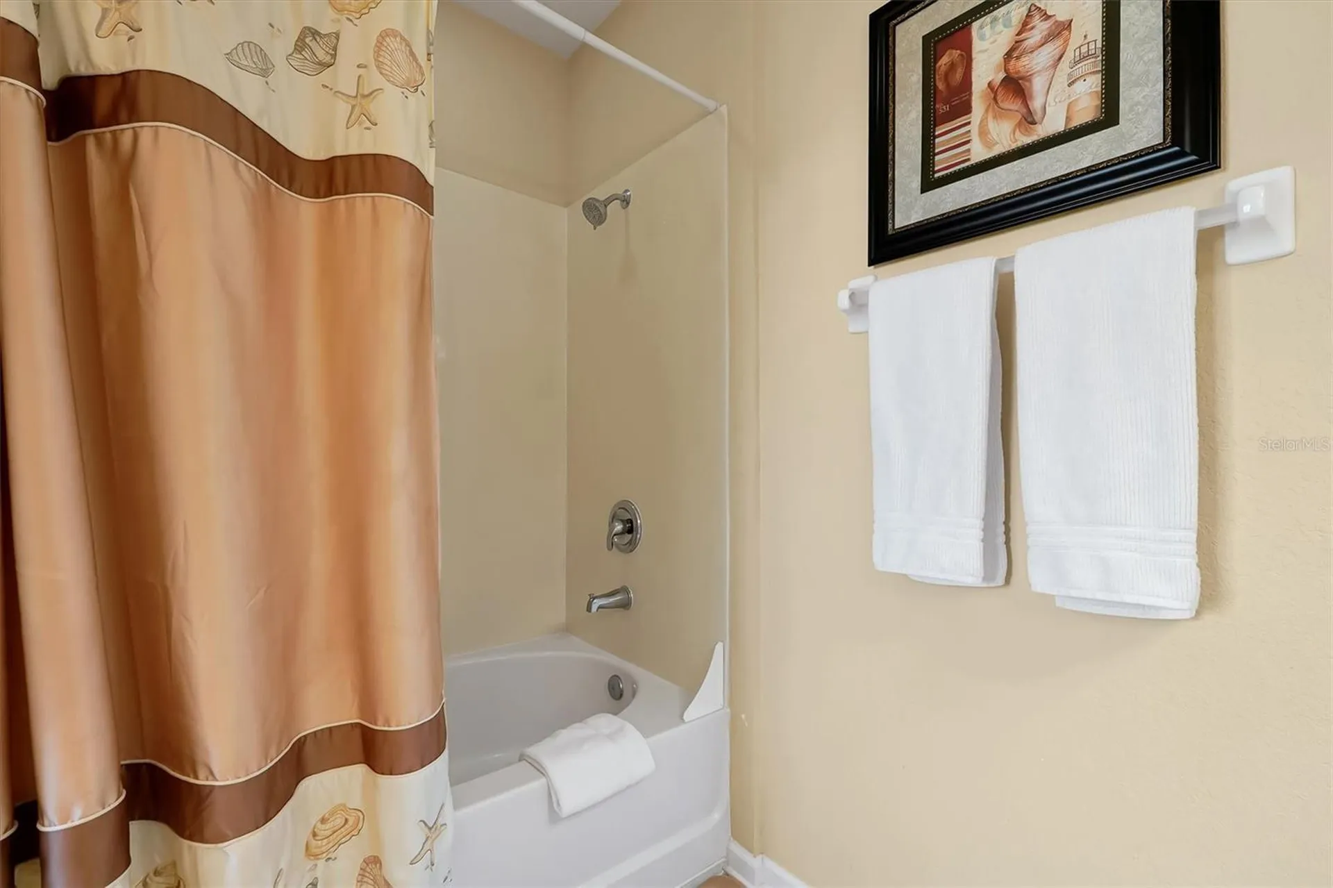 4800 Tidecrest Avenue Orlando FL 32819