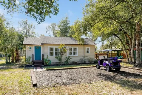 220 Avocado Avenue Sanford FL 32771