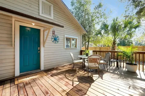 220 Avocado Avenue Sanford FL 32771