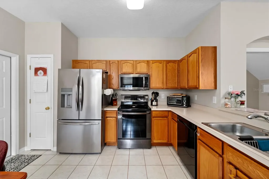2423 Earlswood Court Brandon FL 33510