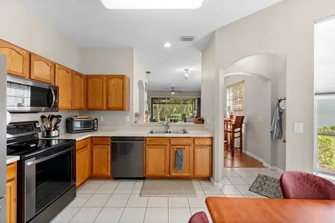 2423 Earlswood Court Brandon FL 33510