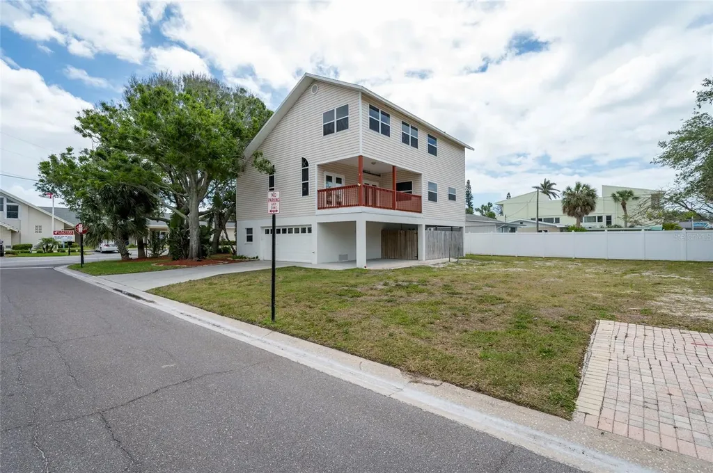 1612 1st Street Indian Rocks Beach FL 33785
