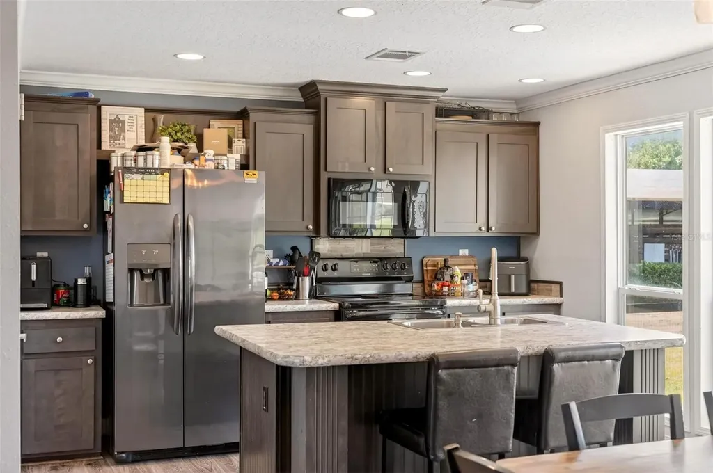 18350 SE 42nd Place Morriston FL 32668