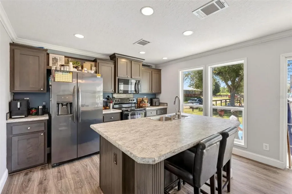 18350 SE 42nd Place Morriston FL 32668