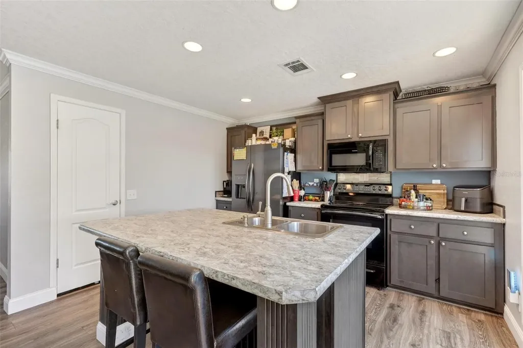 18350 SE 42nd Place Morriston FL 32668
