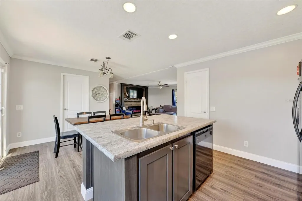 18350 SE 42nd Place Morriston FL 32668