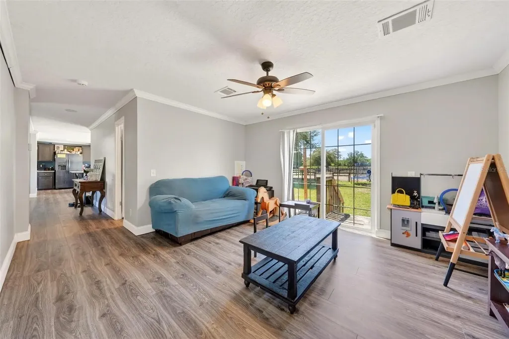 18350 SE 42nd Place Morriston FL 32668