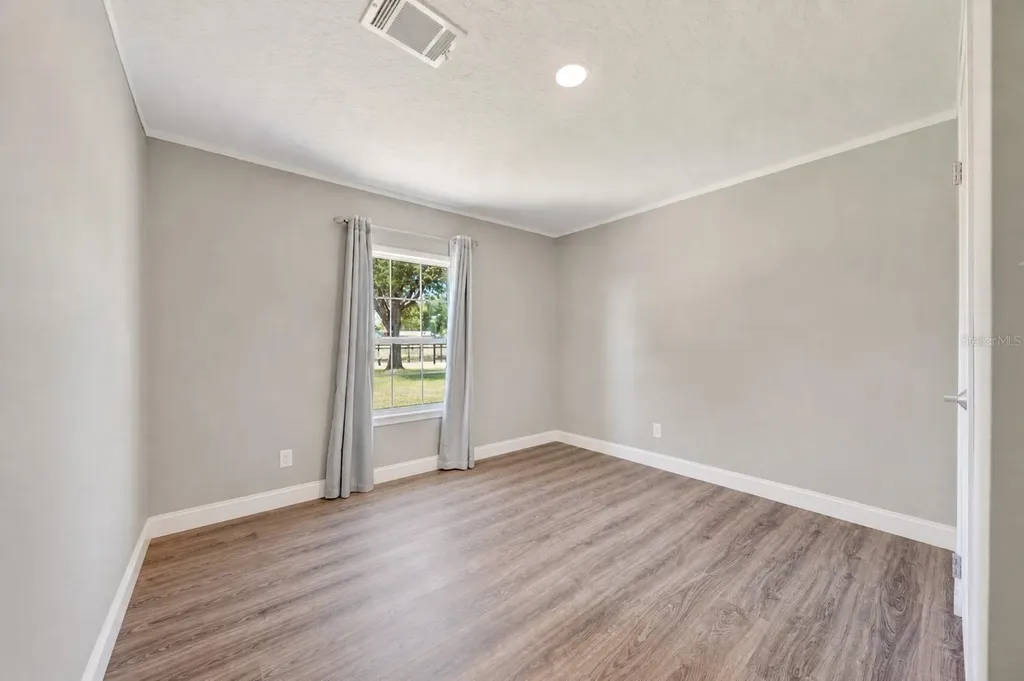 18350 SE 42nd Place Morriston FL 32668