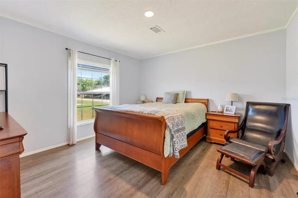 18350 SE 42nd Place Morriston FL 32668