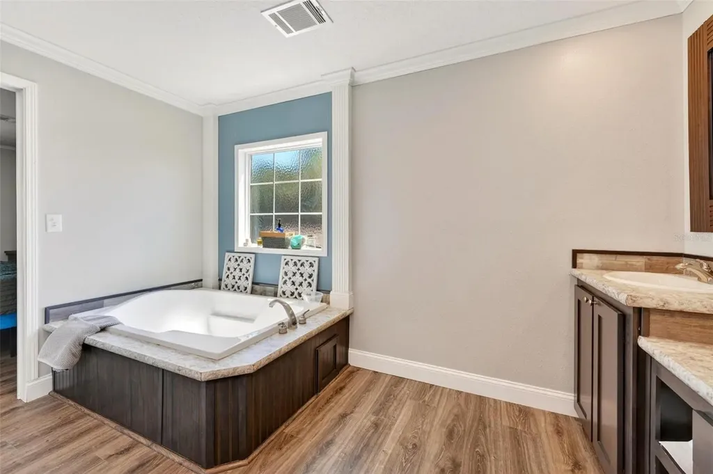 18350 SE 42nd Place Morriston FL 32668
