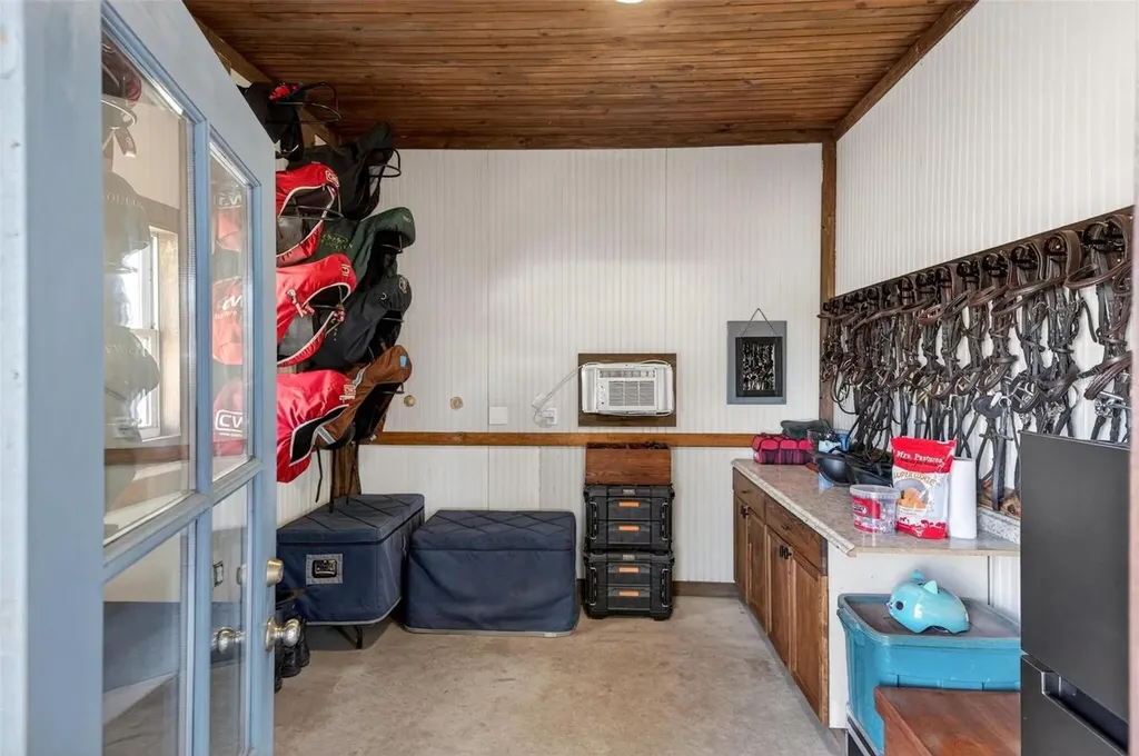 18350 SE 42nd Place Morriston FL 32668
