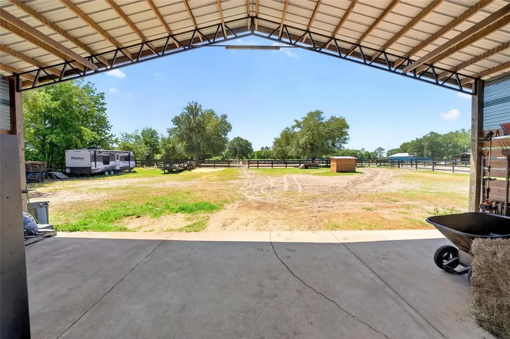 18350 SE 42nd Place Morriston FL 32668