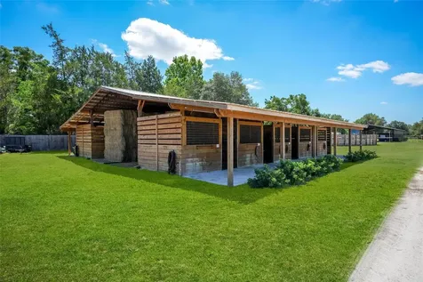 18350 SE 42nd Place Morriston FL 32668