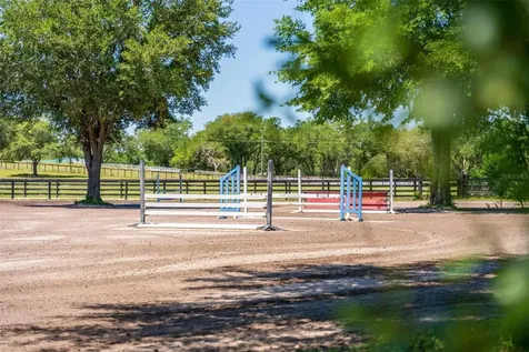 18350 SE 42nd Place Morriston FL 32668