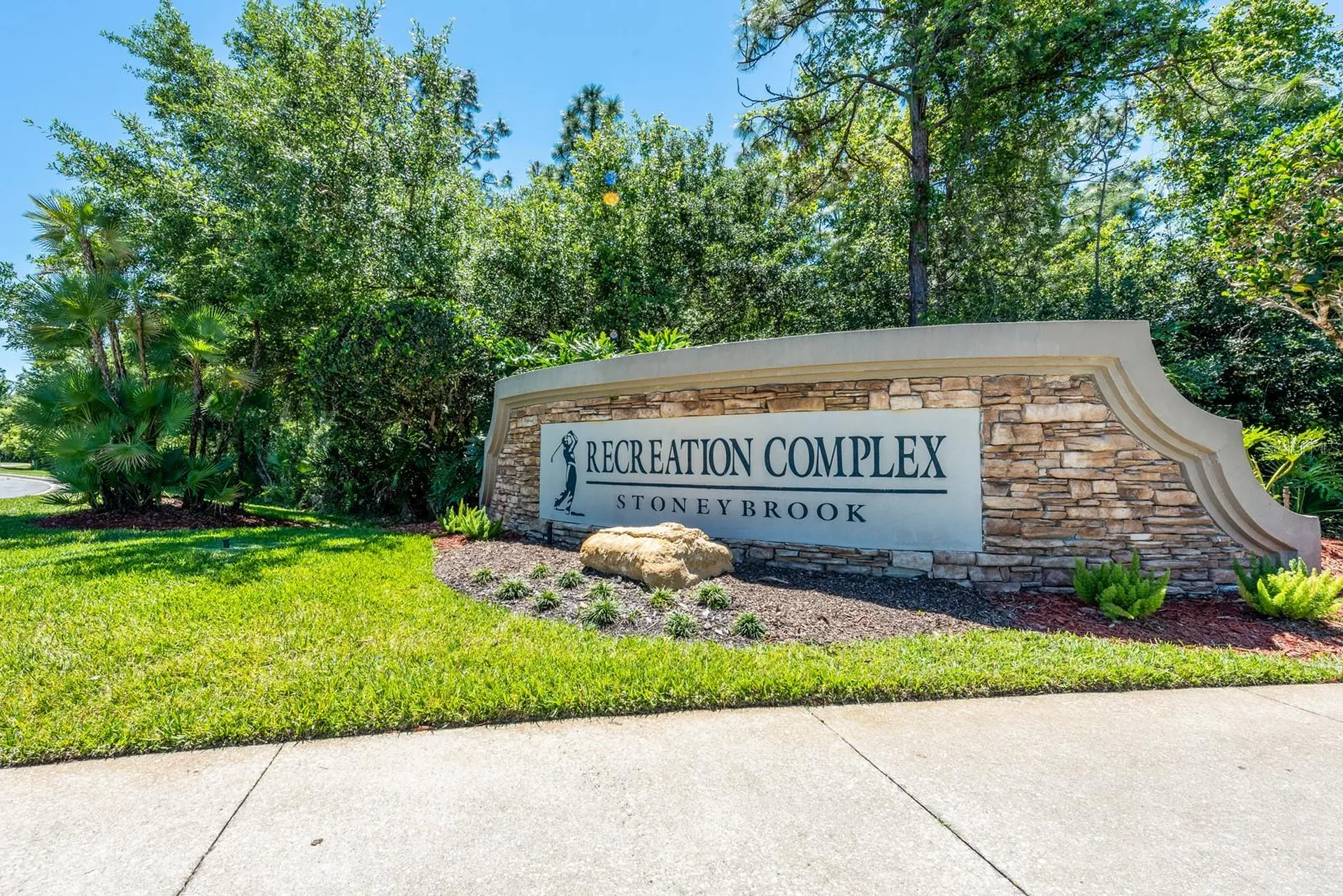 2317 Buckingham Run Court Orlando FL 32828