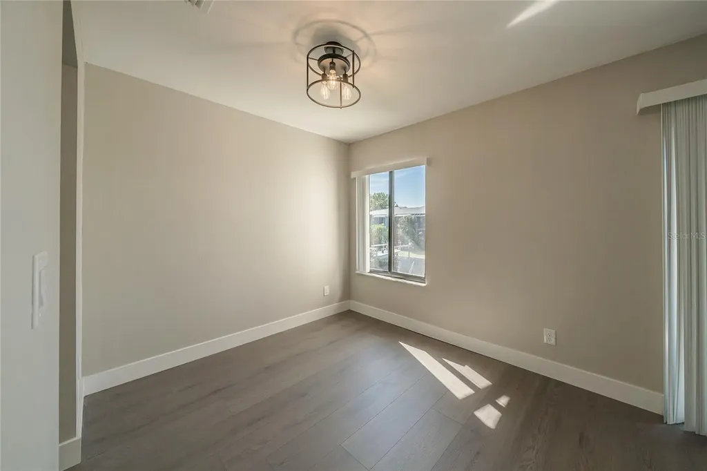 372 Moorings Cove Drive Tarpon Springs FL 34689