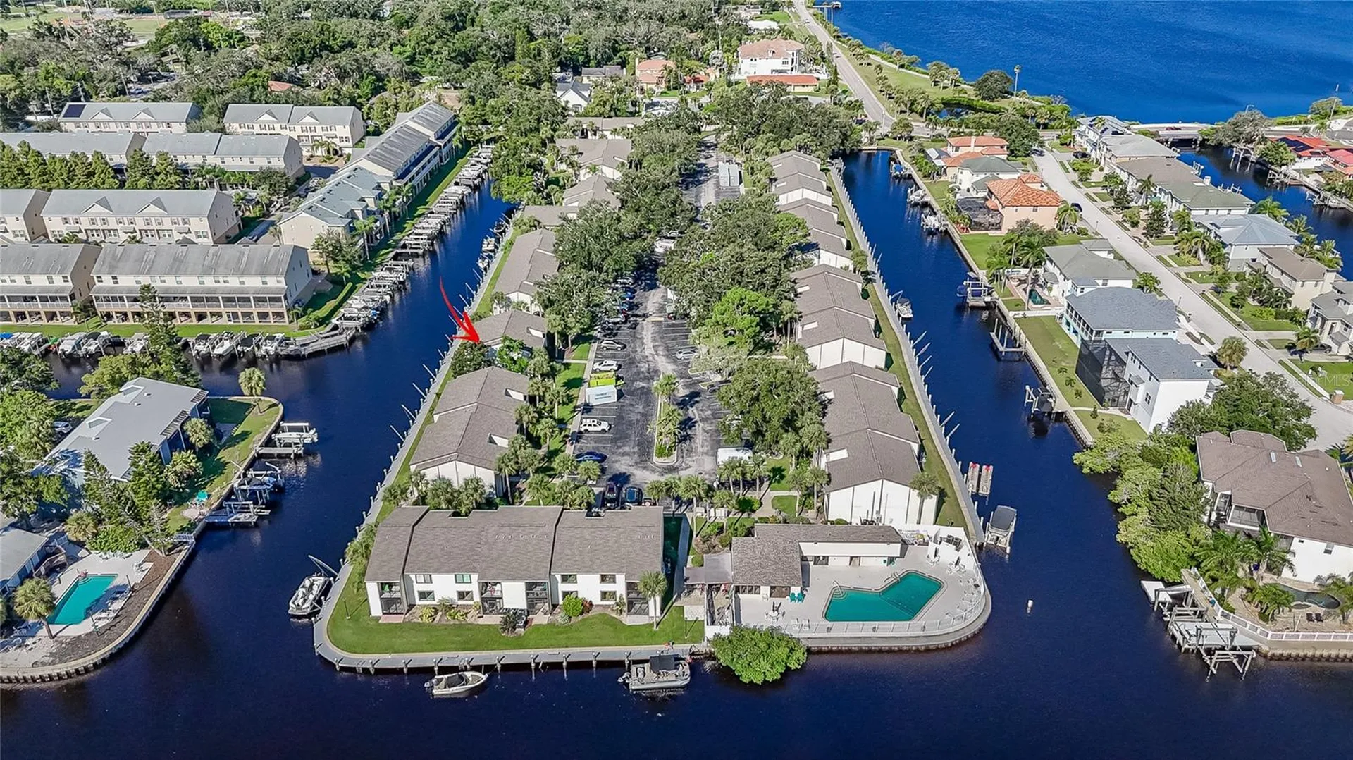372 Moorings Cove Drive Tarpon Springs FL 34689