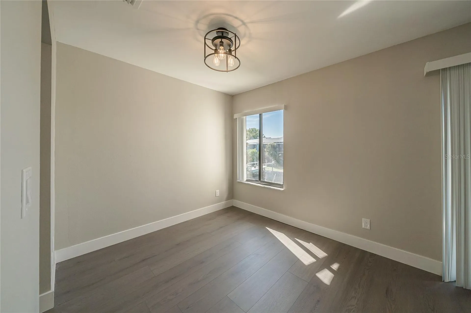 372 Moorings Cove Drive Tarpon Springs FL 34689