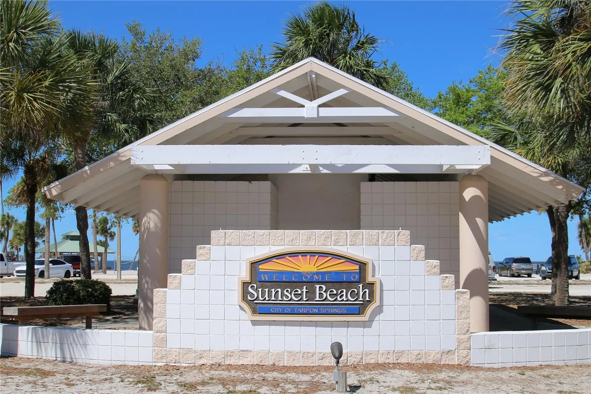372 Moorings Cove Drive Tarpon Springs FL 34689