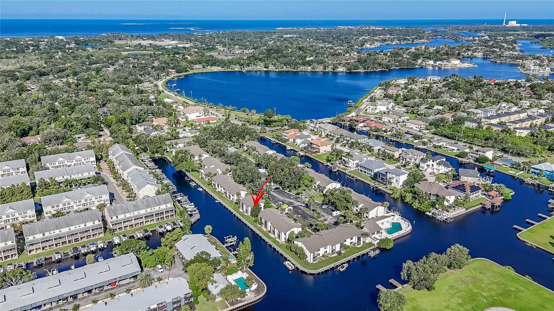 372 Moorings Cove Drive Tarpon Springs FL 34689