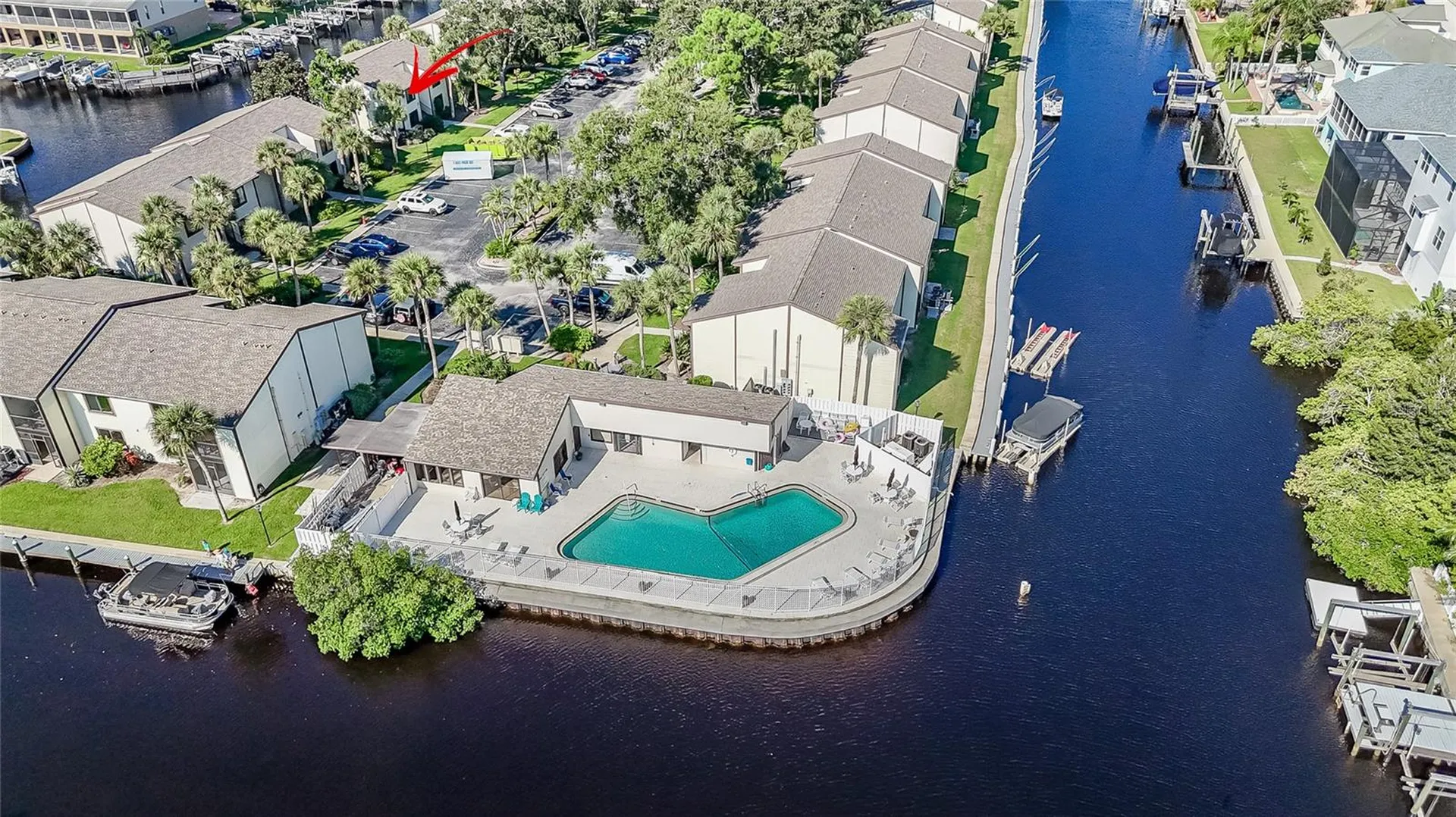 372 Moorings Cove Drive Tarpon Springs FL 34689