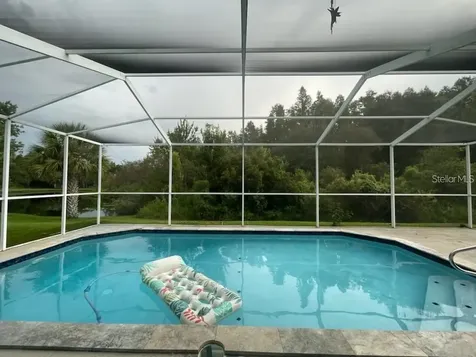 28609 Falling Leaves Wesley Chapel FL 33543