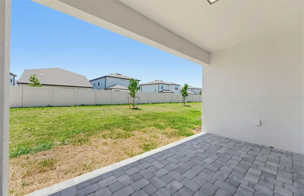 33458 Barnebrook Drive Wesley Chapel FL 33545