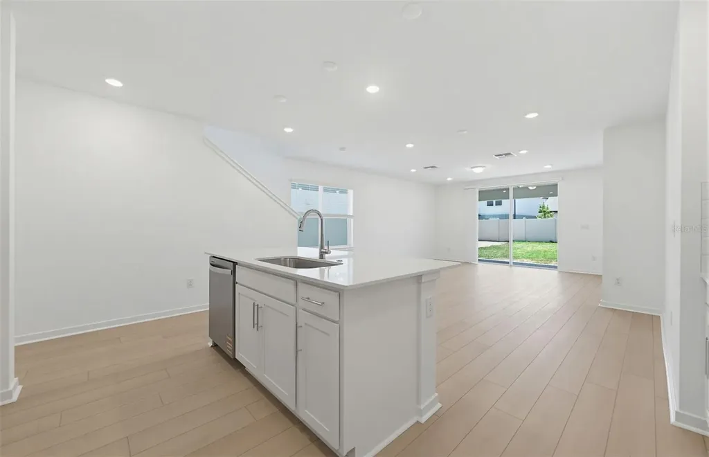 33458 Barnebrook Drive Wesley Chapel FL 33545