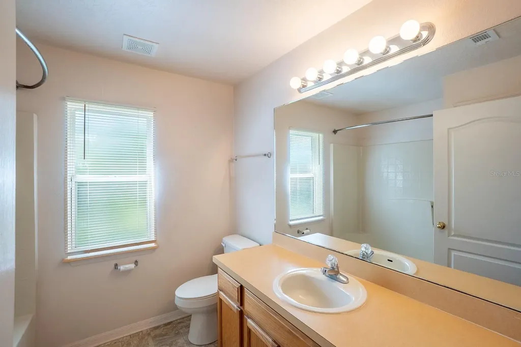 27 Red Clover Lane Palm Coast FL 32164