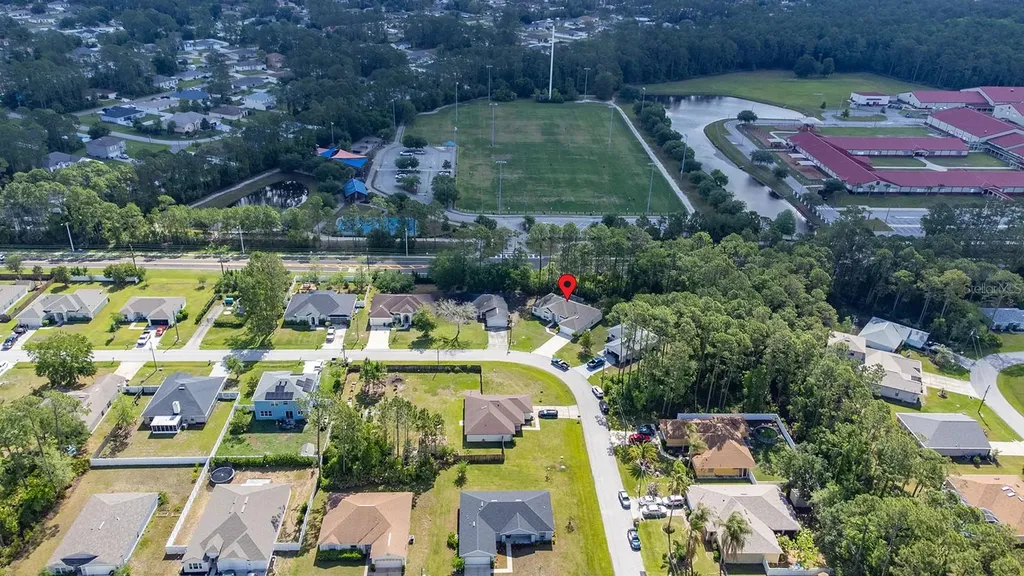 27 Red Clover Lane Palm Coast FL 32164