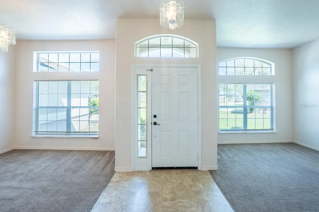27 Red Clover Lane Palm Coast FL 32164