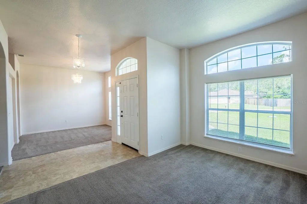27 Red Clover Lane Palm Coast FL 32164