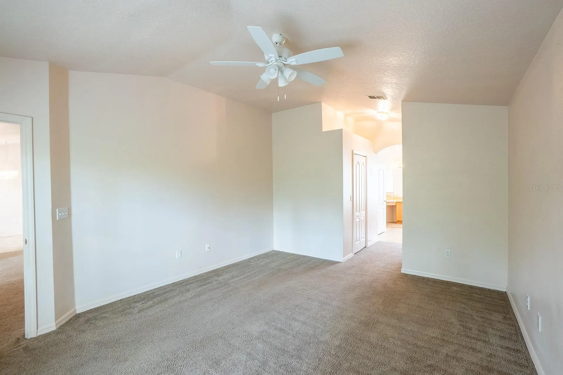 27 Red Clover Lane Palm Coast FL 32164