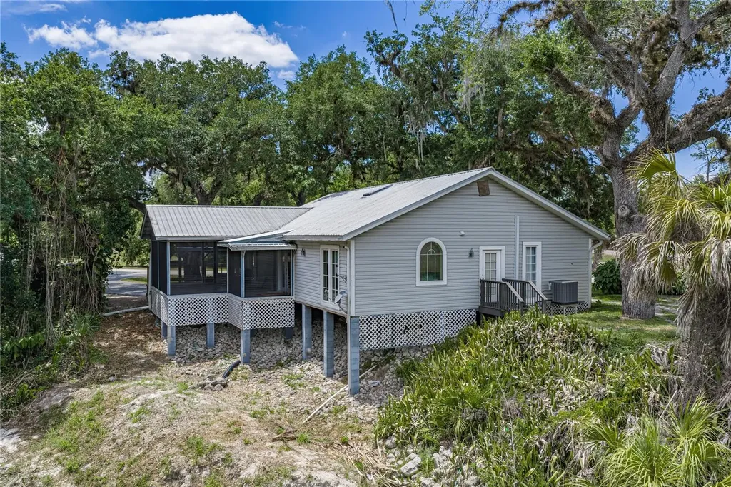 975 Caloosa Estates Drive Labelle FL 33935
