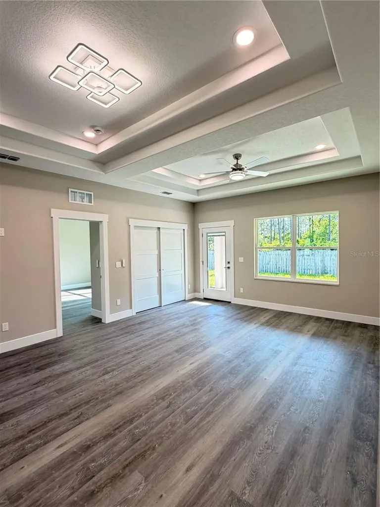11 Seward Trail E Palm Coast FL 32164