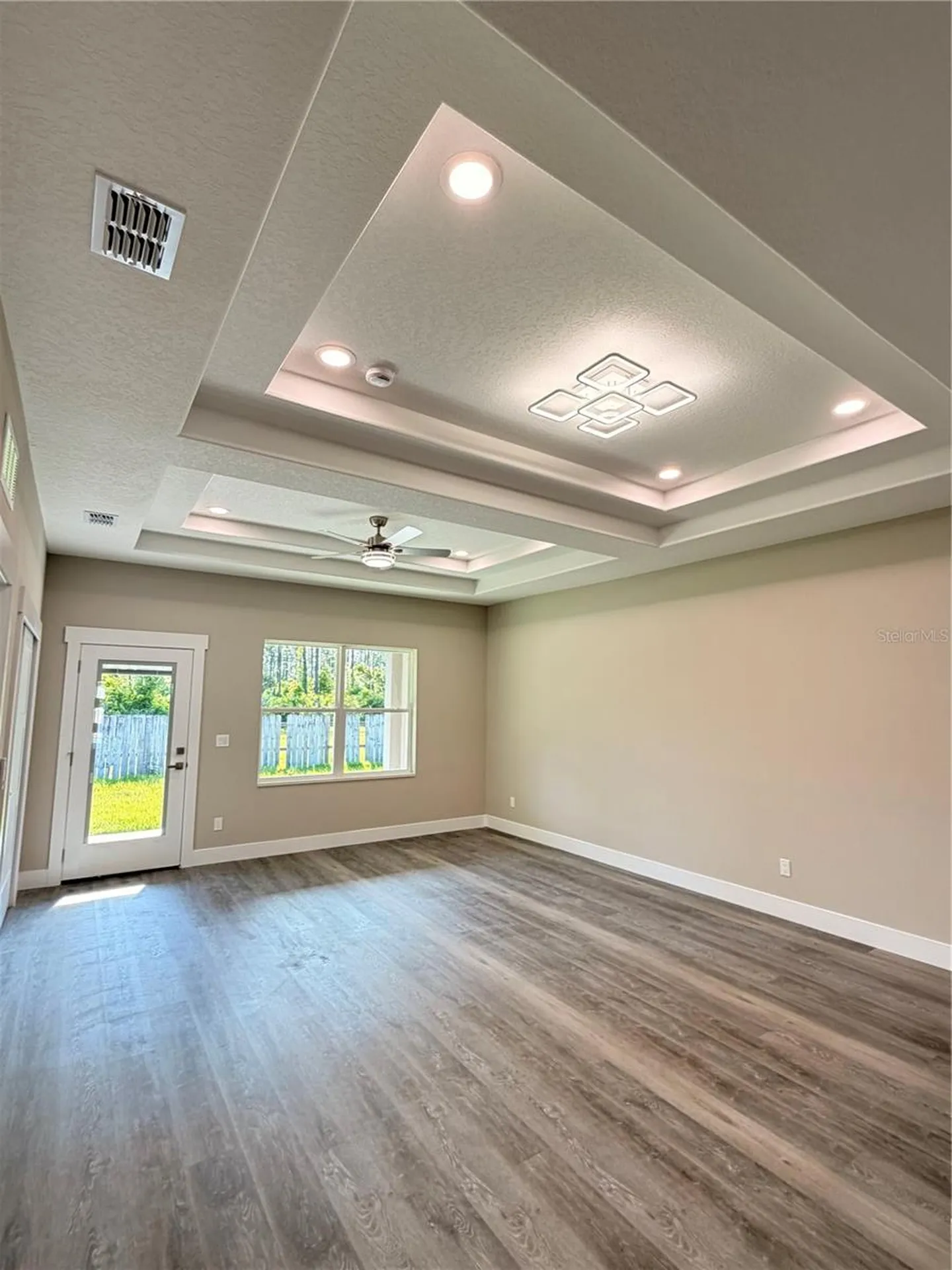 11 Seward Trail E Palm Coast FL 32164
